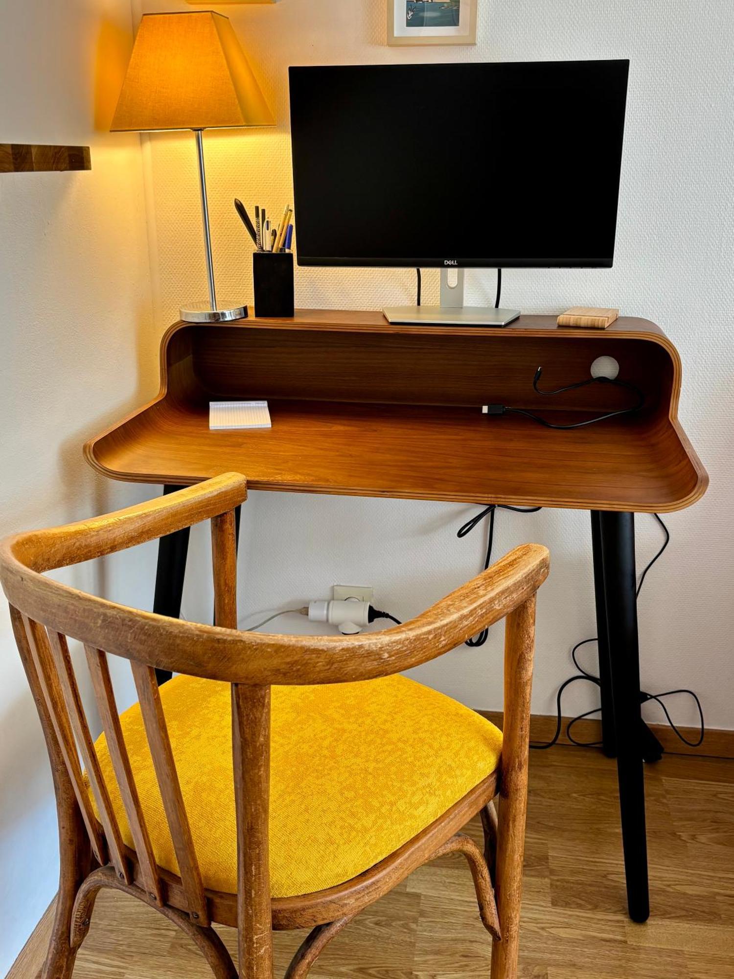Appartement Proche Centre Parking & Terrasse بُيزانكون المظهر الخارجي الصورة
